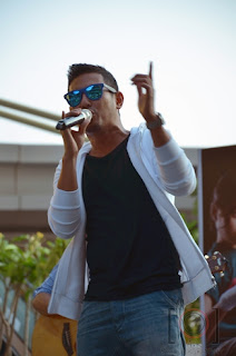 Rio Febrian manggung di shave for hope 2015 Rio Febrian